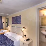 Отель Euromar 3*